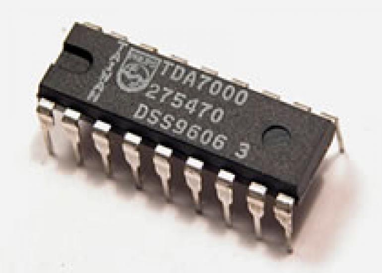 TDA7000